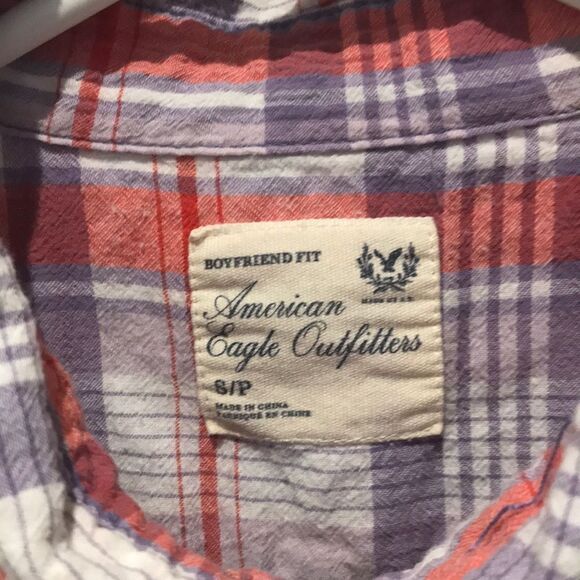 AEO boyfriend fit plaid button down SZ small - Picture 2 of 5